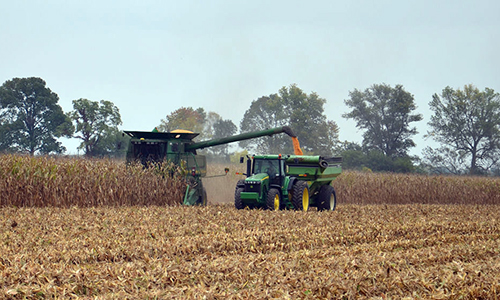 Missouri crops, harvesting benefit from above normal temperatures